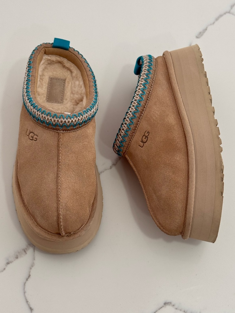 UGG Tazz Platform Slipper Mule Clog Tan Suede Braid Womens Sz 5